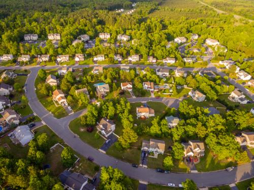 AI-POWERED NEIGHBORHOOD Insight - FIND YOUR PERFECT HOME WITH REAL ESTATE PRO INSIGHTS